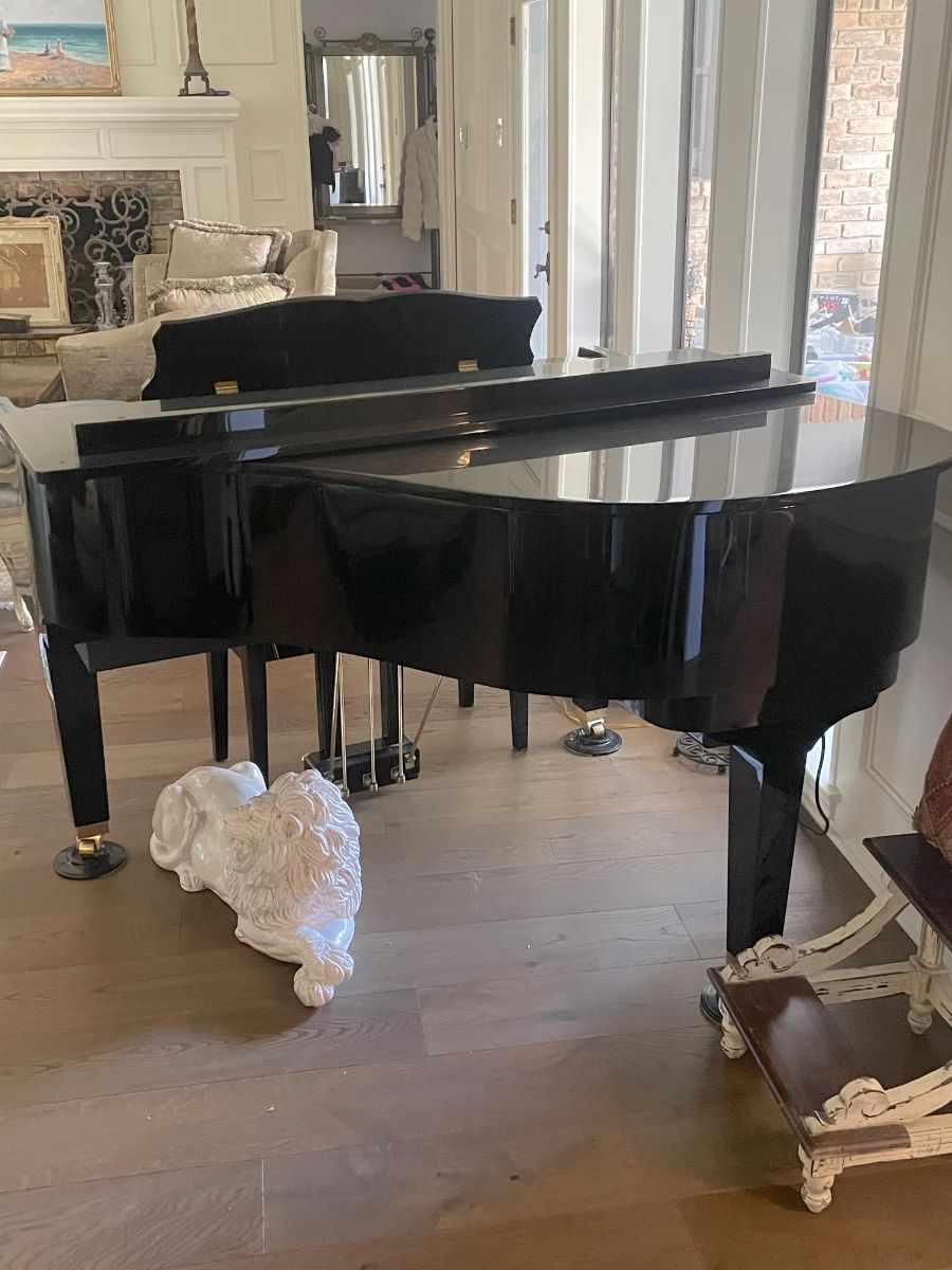 ESTATE SALE~PLEASANT VIEW DR by DAVID C TURNER, DALLAS ESTATE SALES