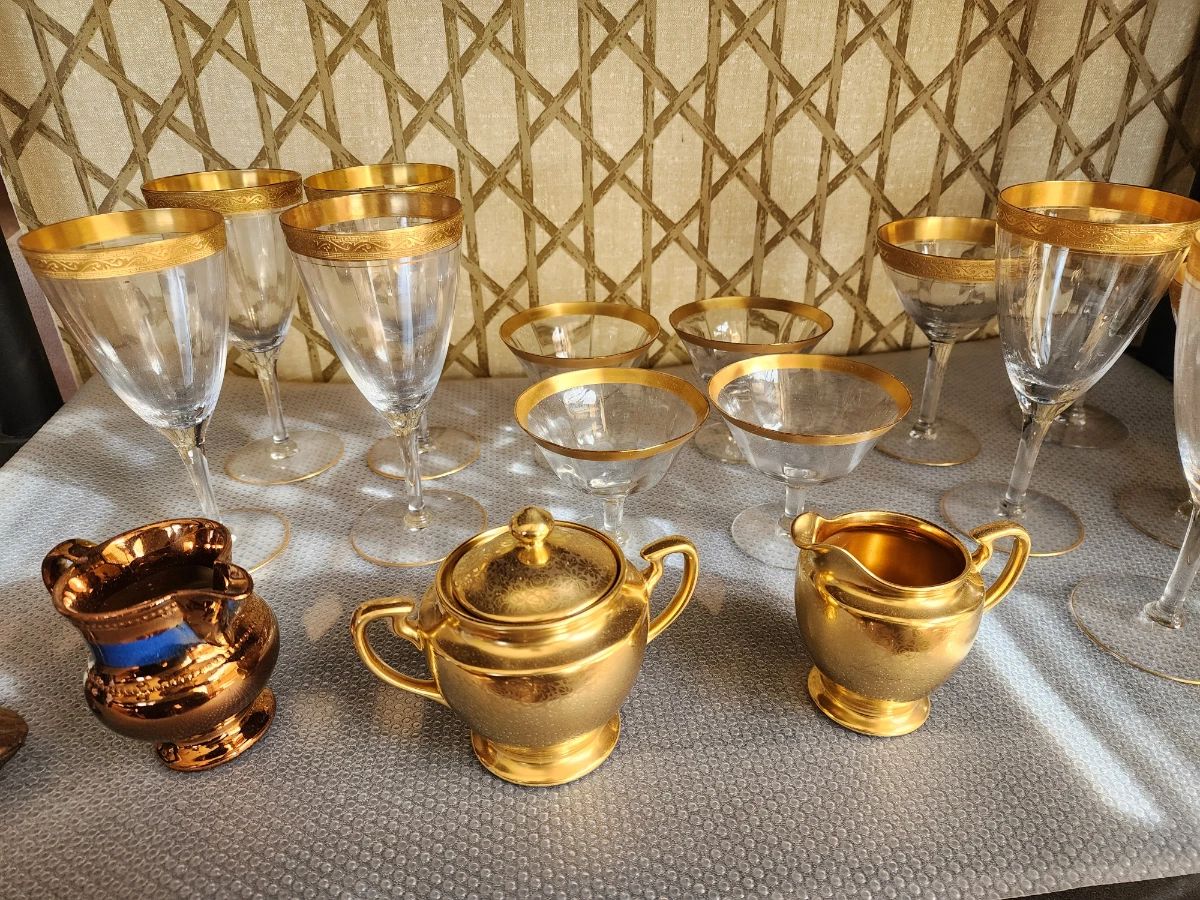 Swiss Family Treasures! Antiques, Roseville, Weller, Limoges, Silver Coins & More!
