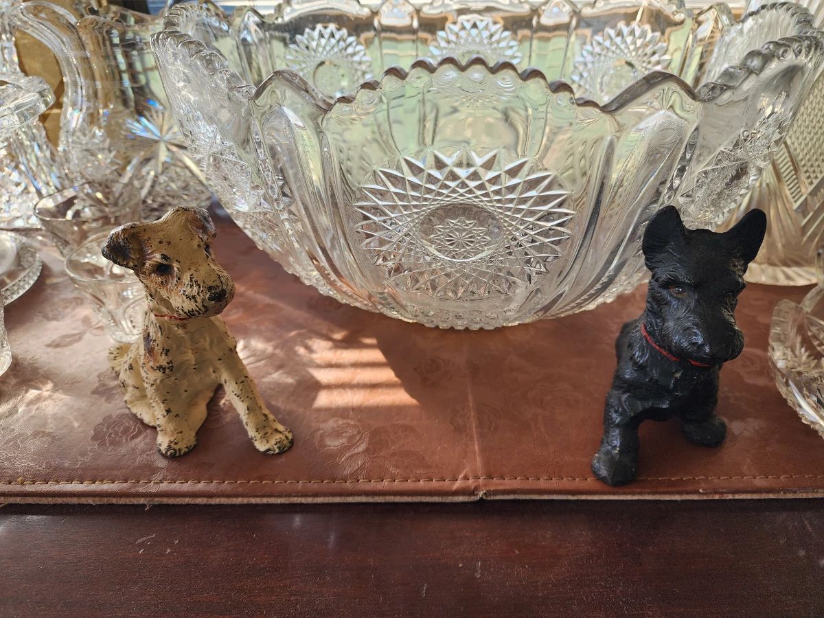 Swiss Family Treasures! Antiques, Roseville, Weller, Limoges, Silver Coins & More!