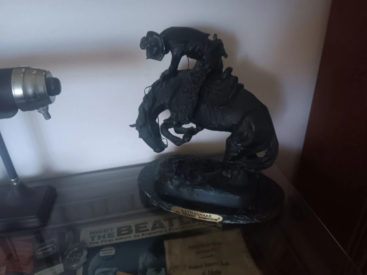 Estate Sale - Antiques, Collectibles, household, Garage and More