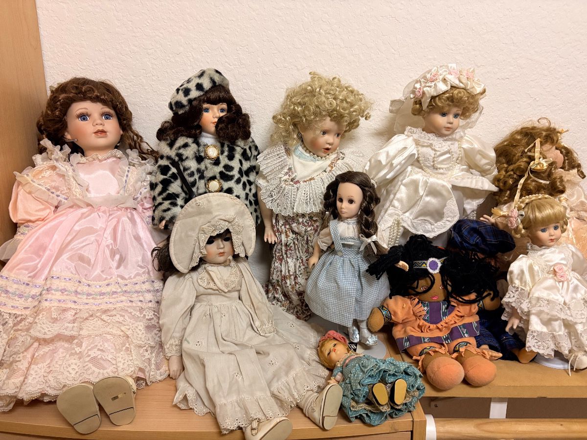 Dunnellon's Hidden Treasures Estate Sale!