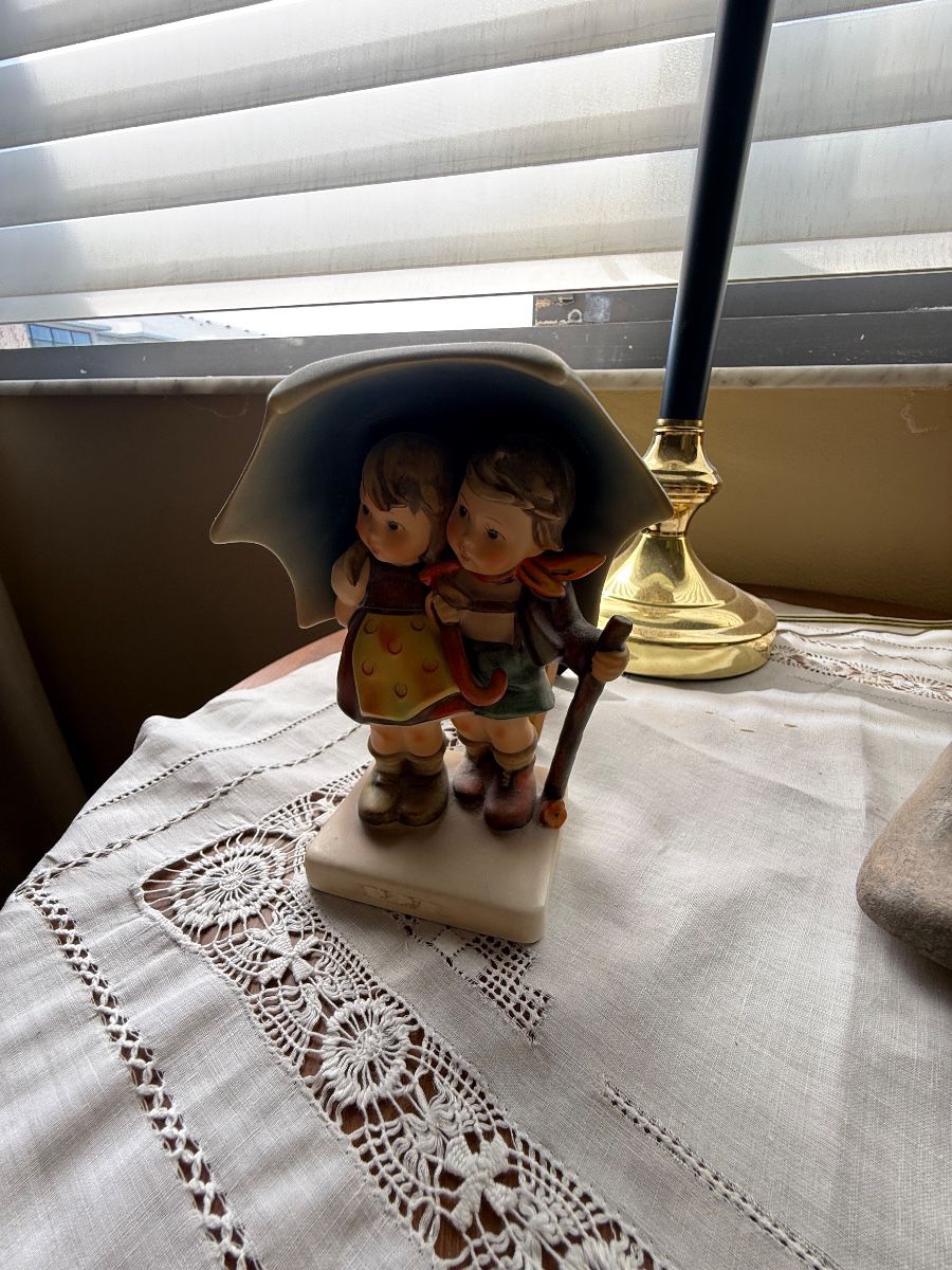 Goebel Hummel "Apple Tree Boy & Girl" Figurine