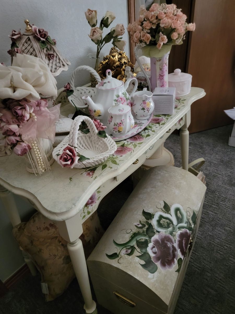 Timeless Elegance Estate Sale