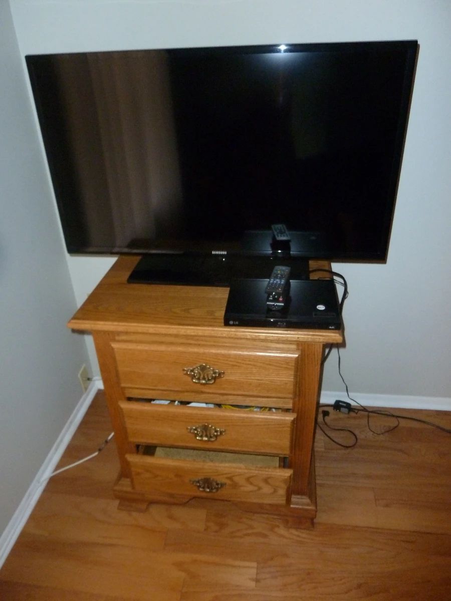 Samsung Flat Screen Television & LG Blu-ray Player with Oak Nightstand Grouping