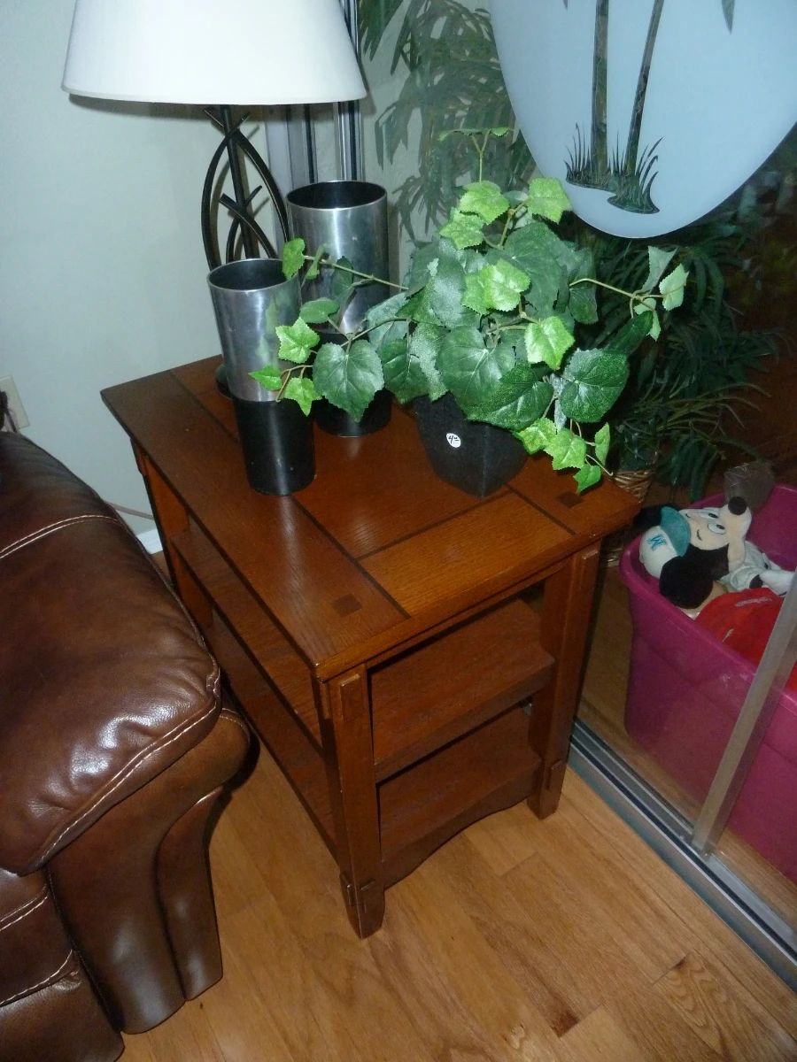 Vintage Oak End Table with Shelf