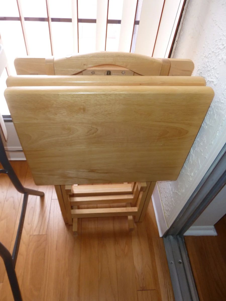 TV Tray Table Set
