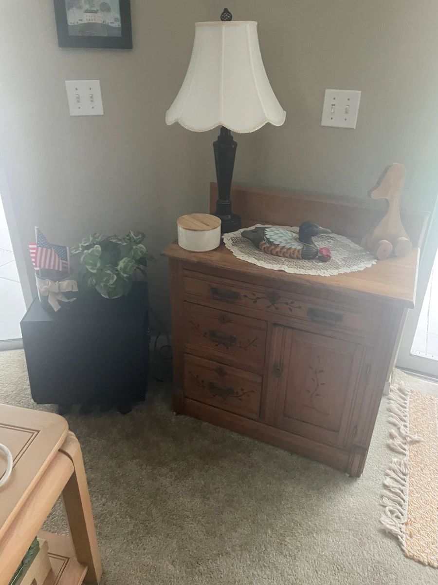 Estate Sale (Rainbow Springs) By Helping Hands