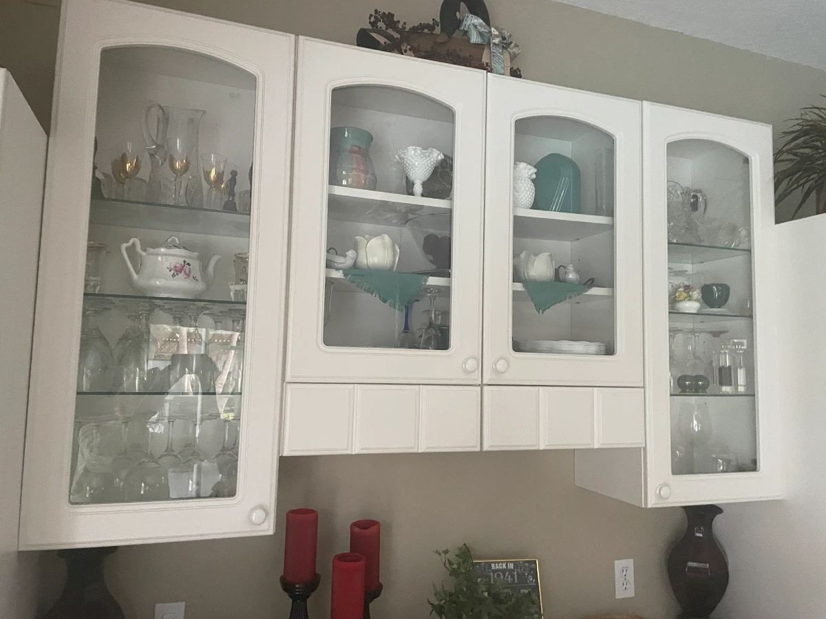 Estate Sale (Rainbow Springs) By Helping Hands