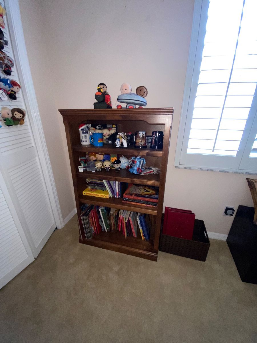 Lutz Estate Sale