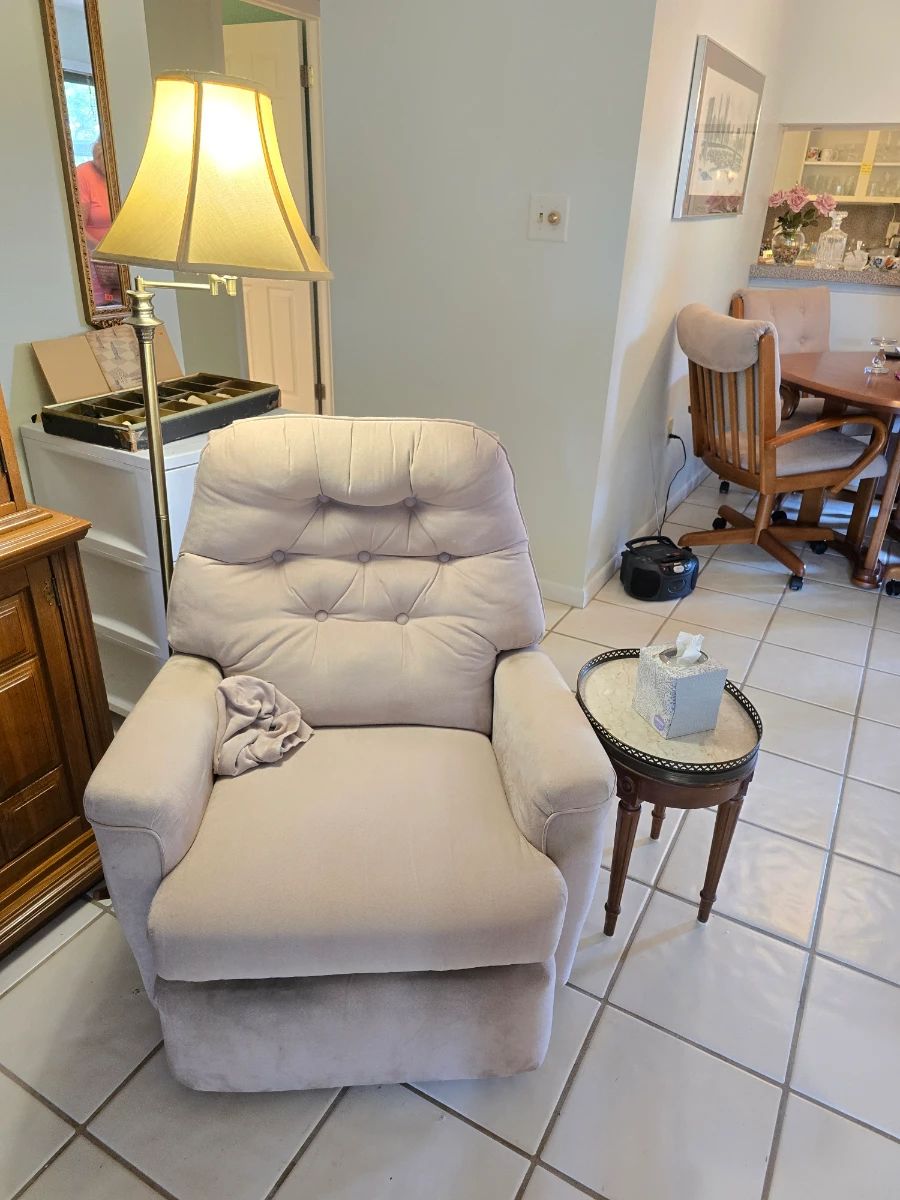 Renee's Estate Sales