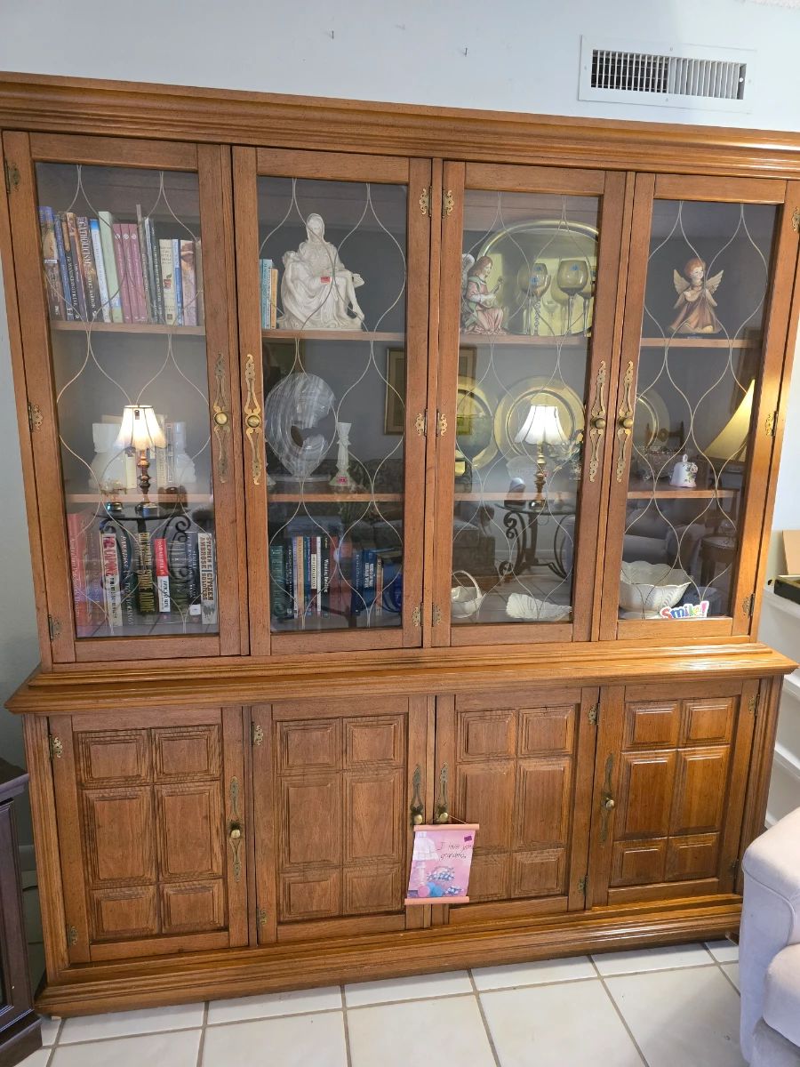 Renee's Estate Sales