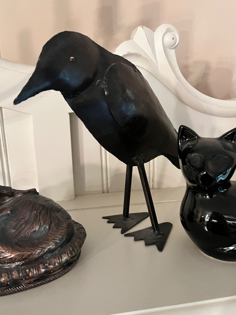 Estate Sale Extravaganza: A Collector's Dream Packed with Unique Treasures!