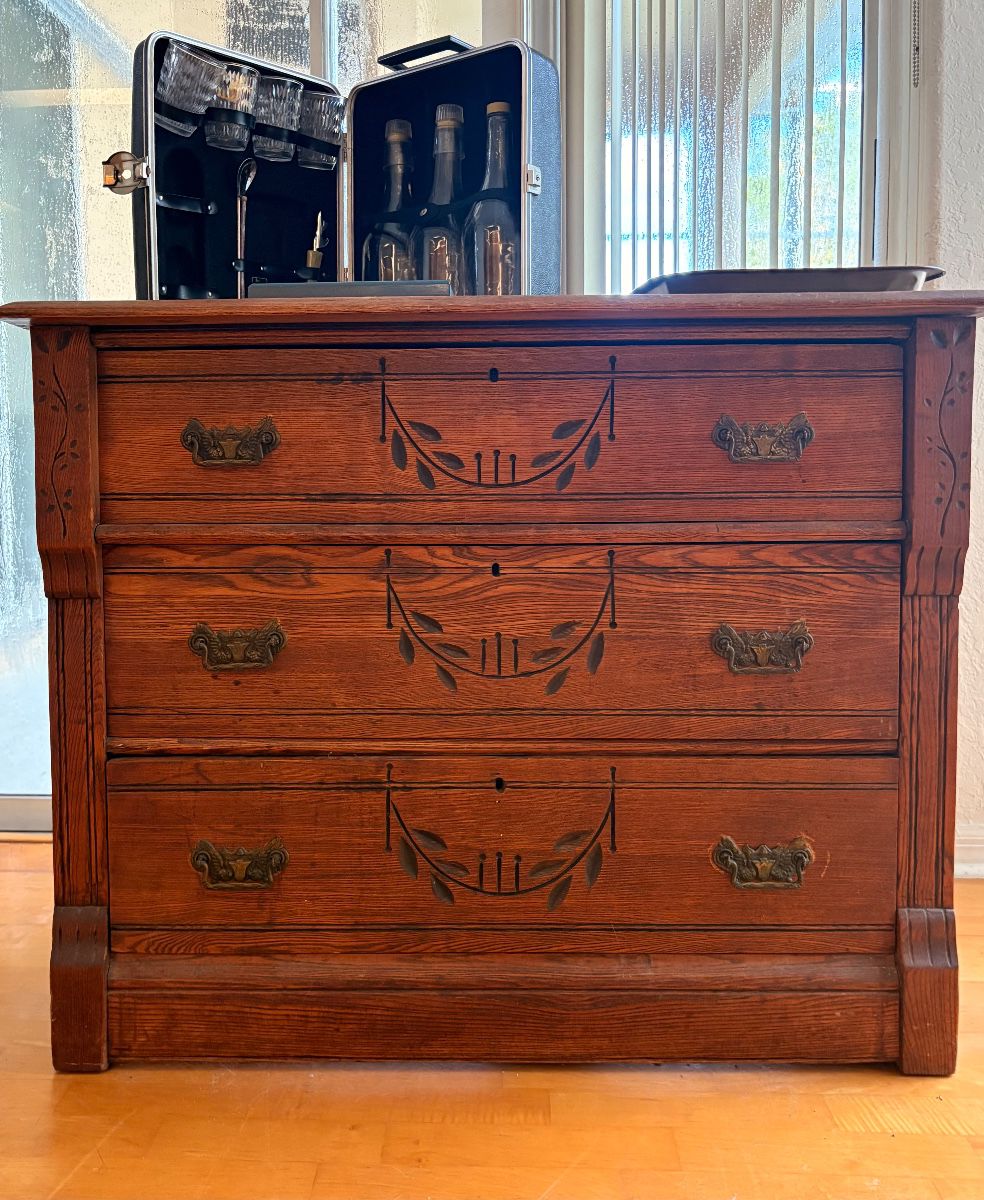 Spring Hill Treasure House — Antiques, Vintage Finds & Collections Around Every Corner!