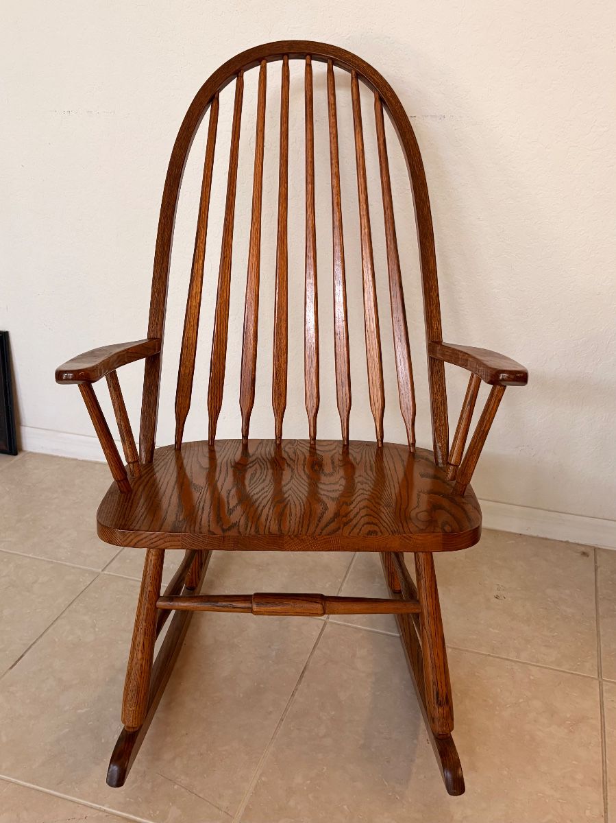 Spring Hill Treasure House — Antiques, Vintage Finds & Collections Around Every Corner!
