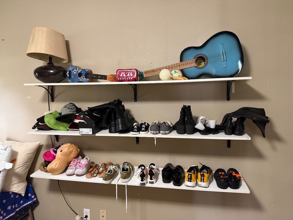 HEAVENLY HANDS ESTATE SALES - EXTREMELY LARGE SALE-   OFF LITTLE  - NPR  09/15-19/2026