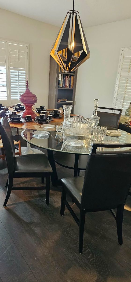 B. Langstons presents A Wonderful Home & Estate Sale