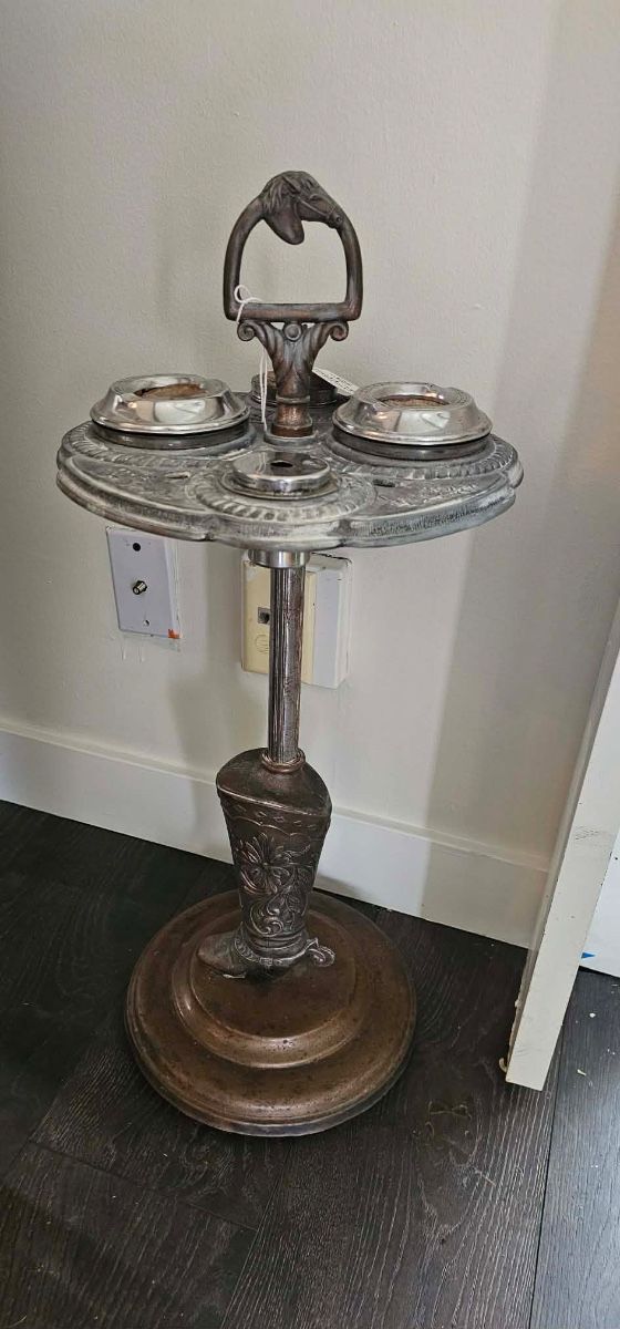 B. Langstons presents A Wonderful Home & Estate Sale