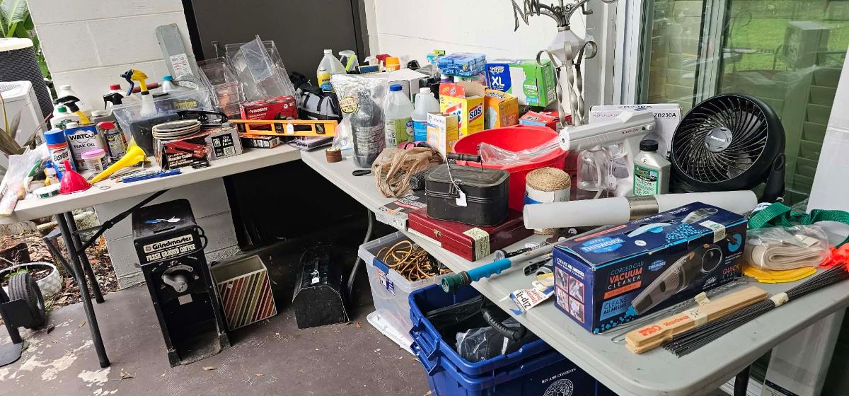 B. Langstons presents A Wonderful Home & Estate Sale
