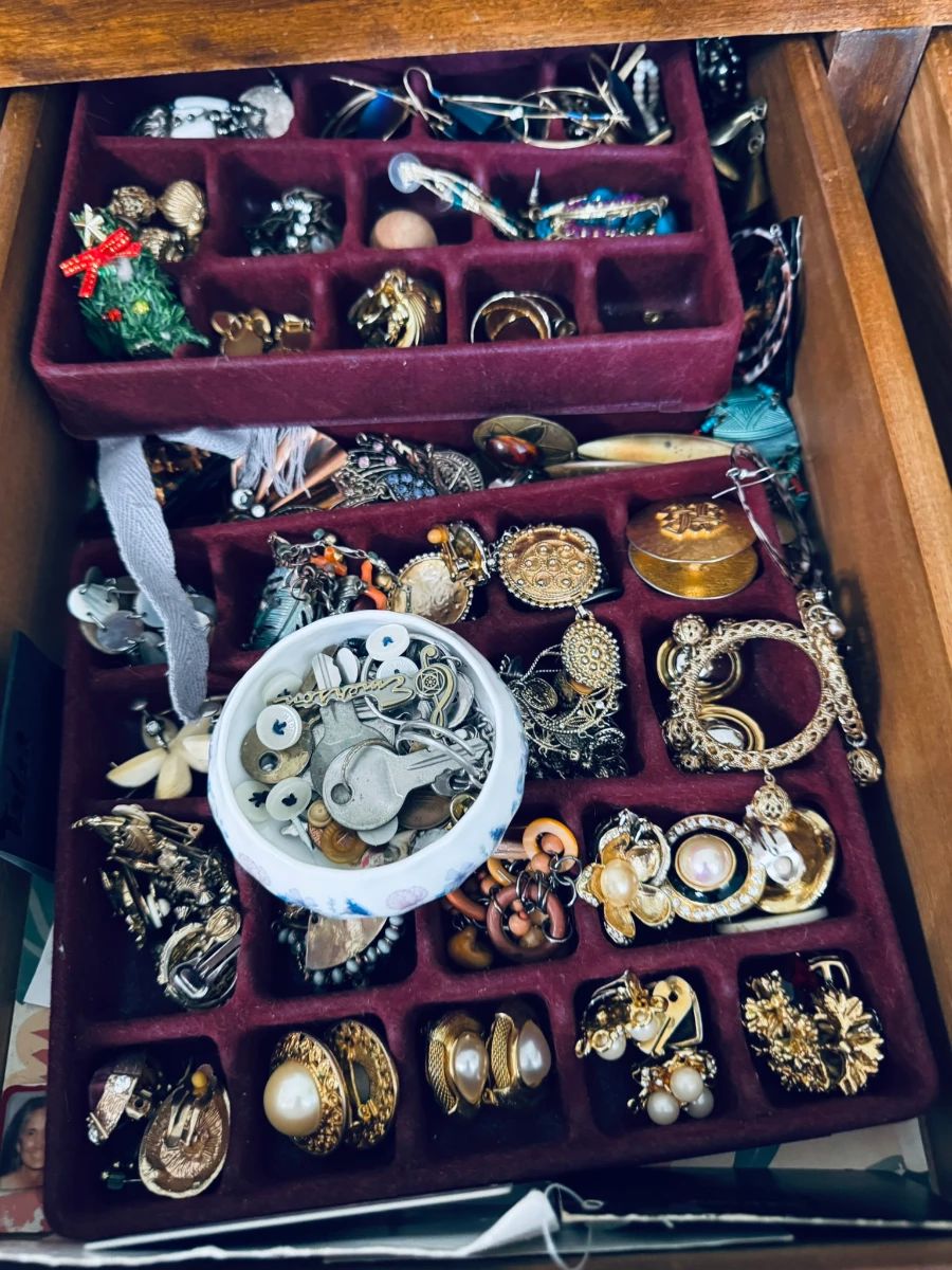 J Elliott Est Sales-MCM, French Country Chic, Vintage Vinyl, Sterling, Jewelry, Tools, Gardening