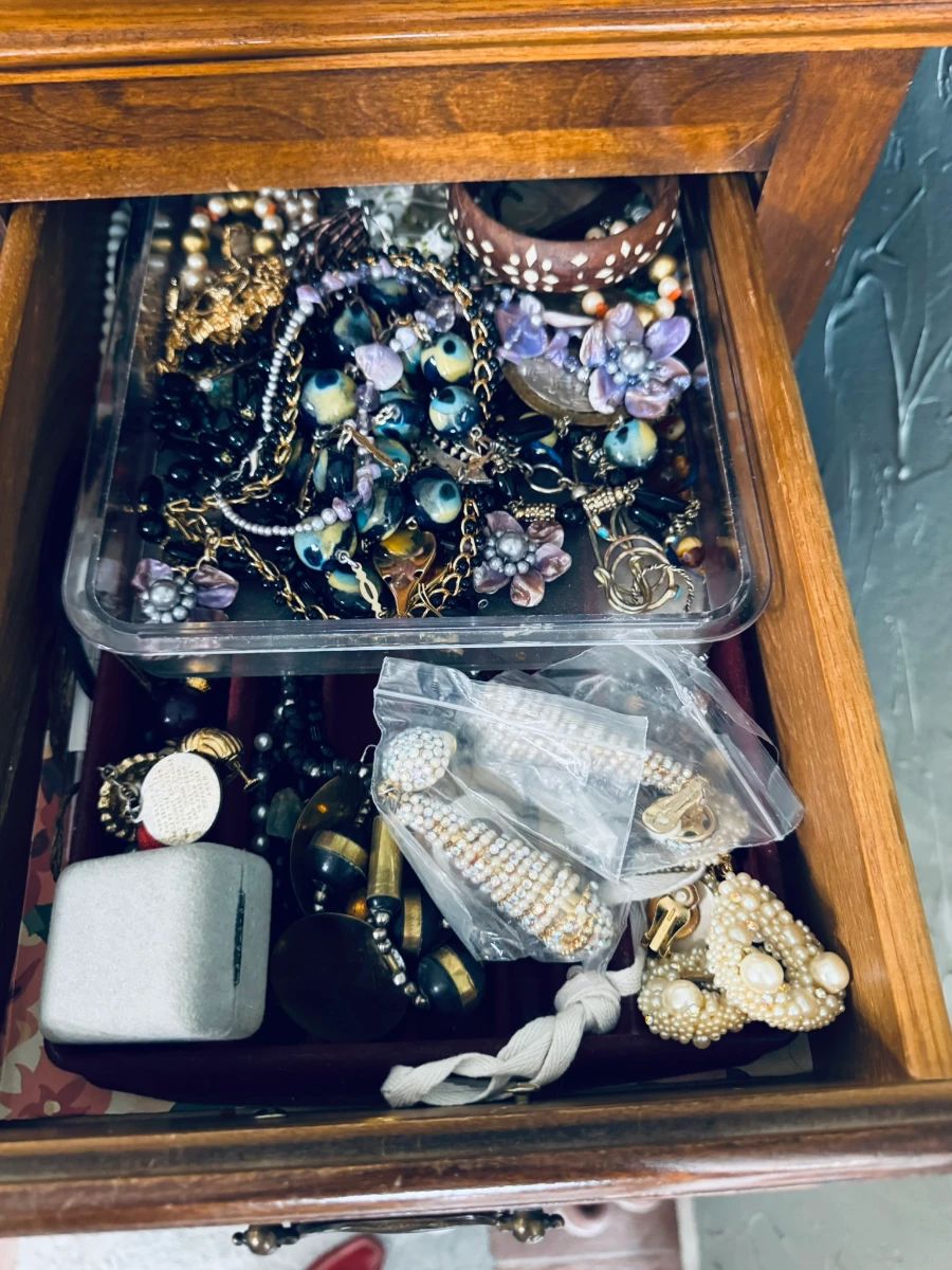 J Elliott Est Sales-MCM, French Country Chic, Vintage Vinyl, Sterling, Jewelry, Tools, Gardening