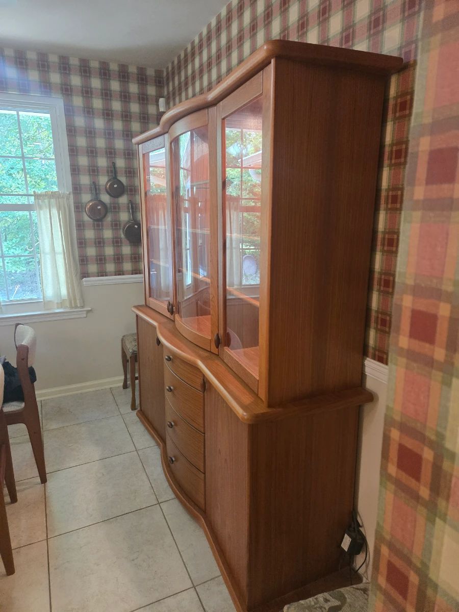 Estate Sale Buck Lake