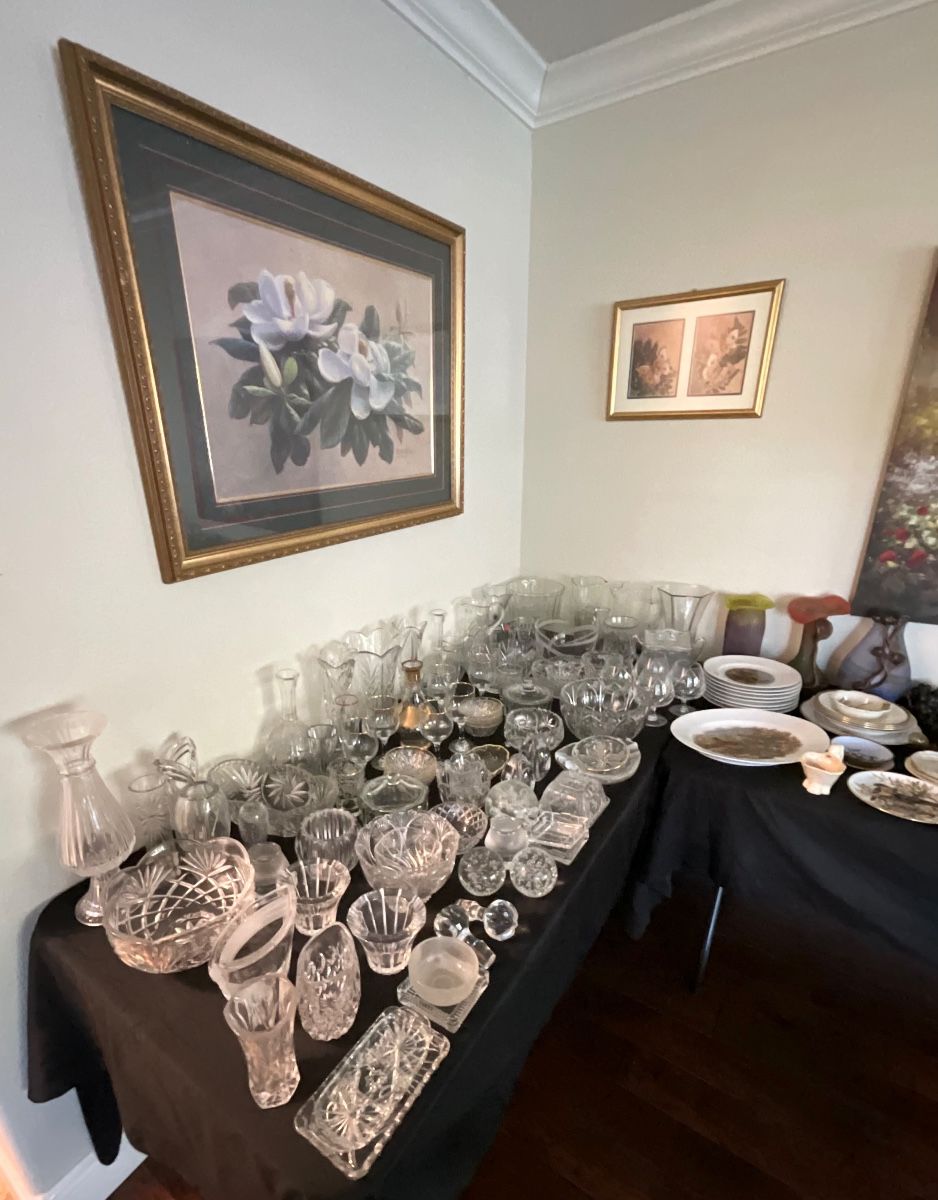 Great Sale in Melbourne!! Quality Primitive Antiques,  Home Decor and Much More!!