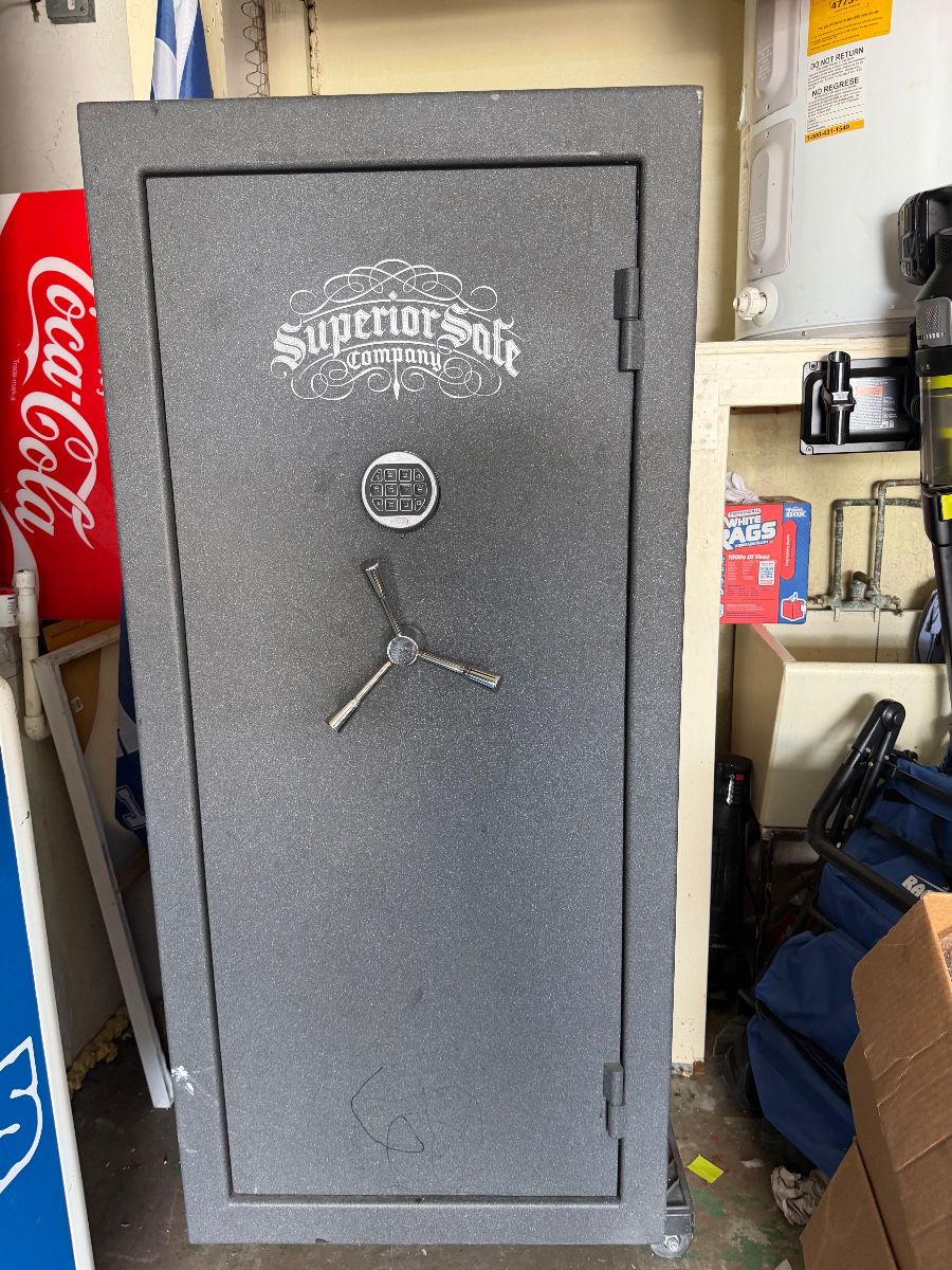Seminole estate sale