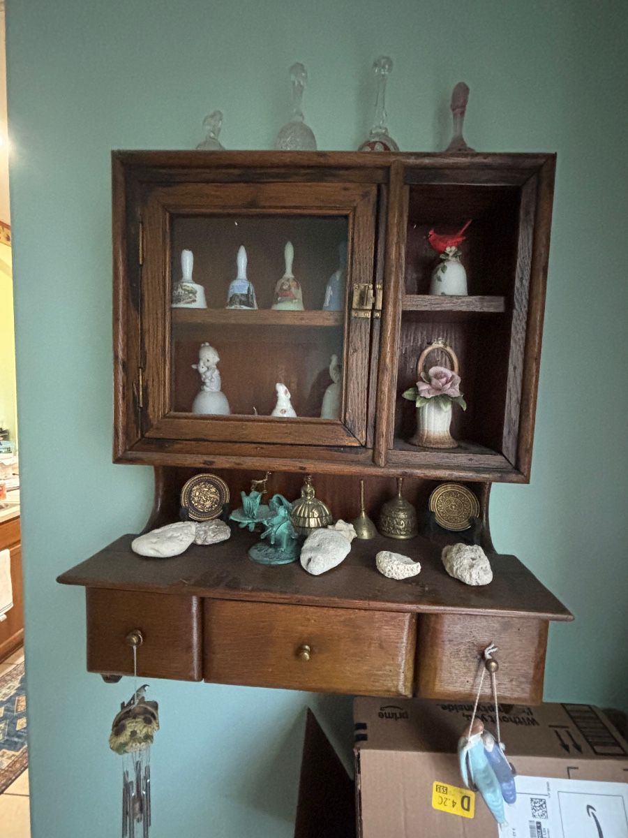 Estate sale Ellington