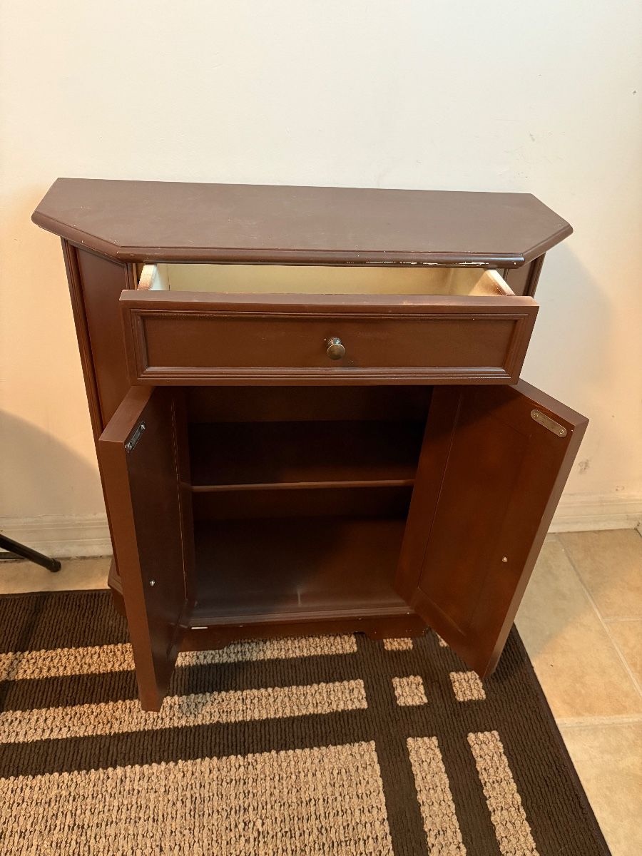 Charming Estate- Tools, Grill, Antique Furniture, Clocks, Religious, Rugs & More!