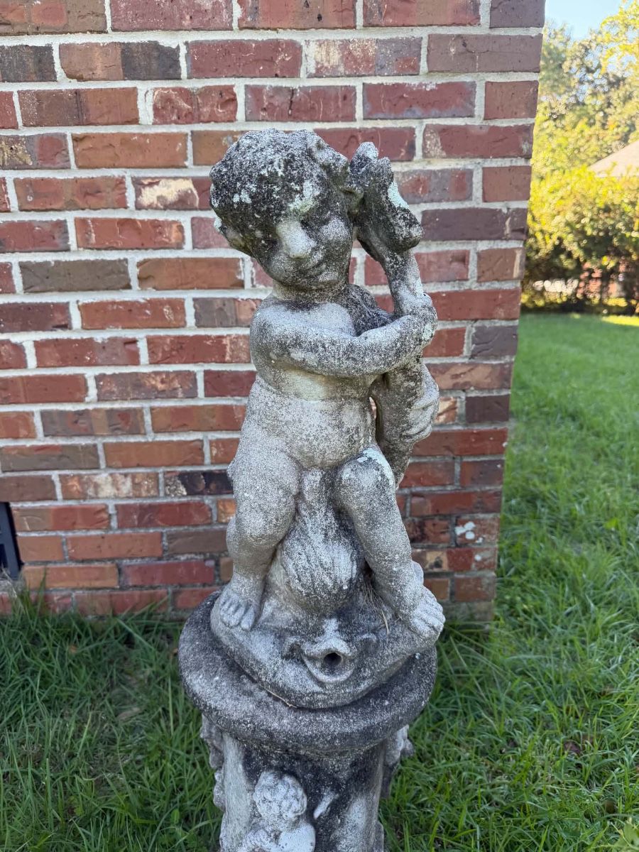 Spanish Cove in Lillian at estate sale in Lillian, AL