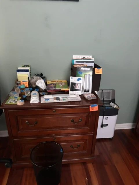Wellington Manor Packed Estate Sale