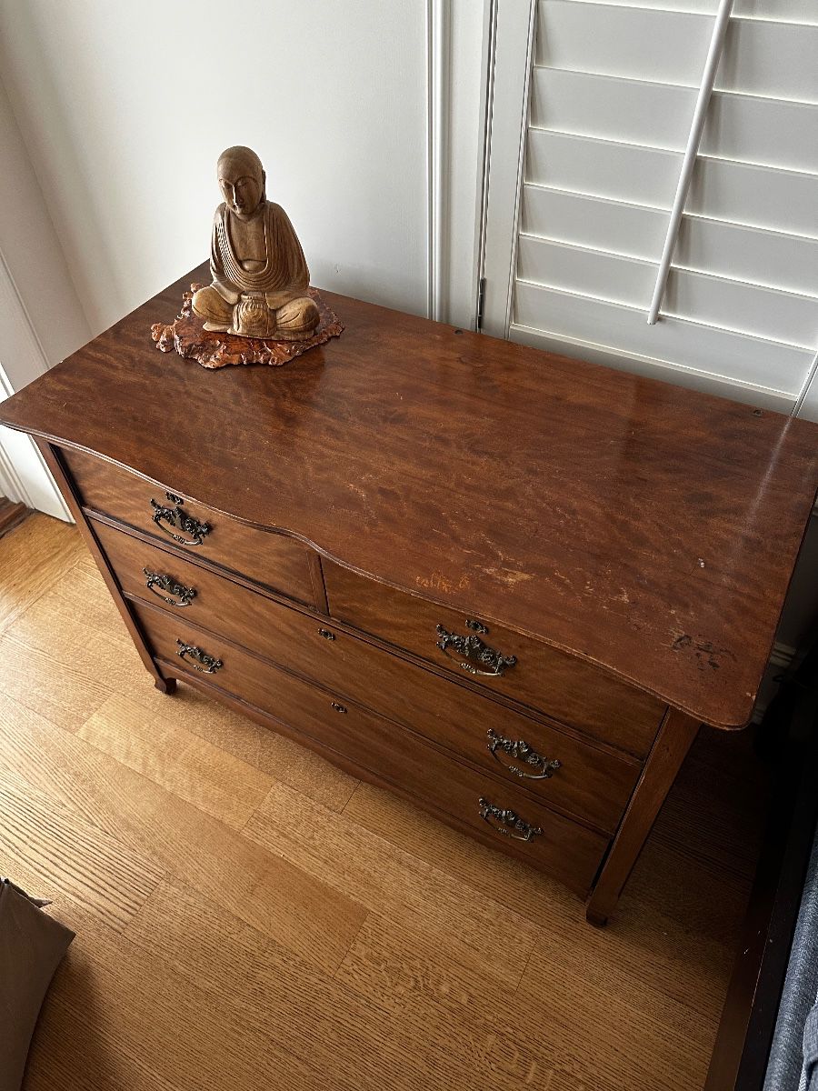 **STUNNING- MUST SEE** Estate Sale