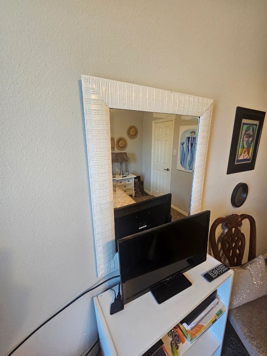 MODERN FURNITURE & APPLIANCE POTPOURRI ESTATE SALE BY ALAMO AZTEK ESTATE SALES DFW