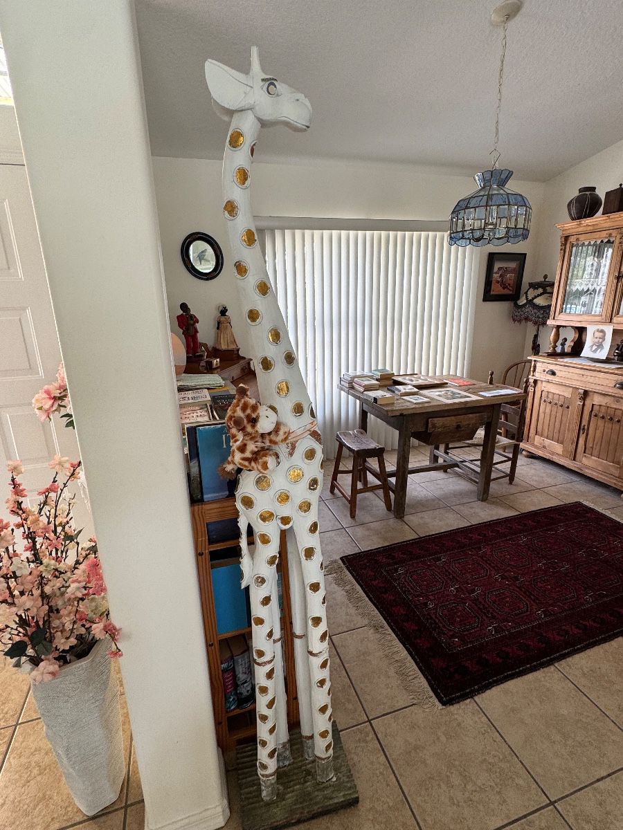 Super clean vintage decorated home in Grant by Keep Your Crown On Estate Sales