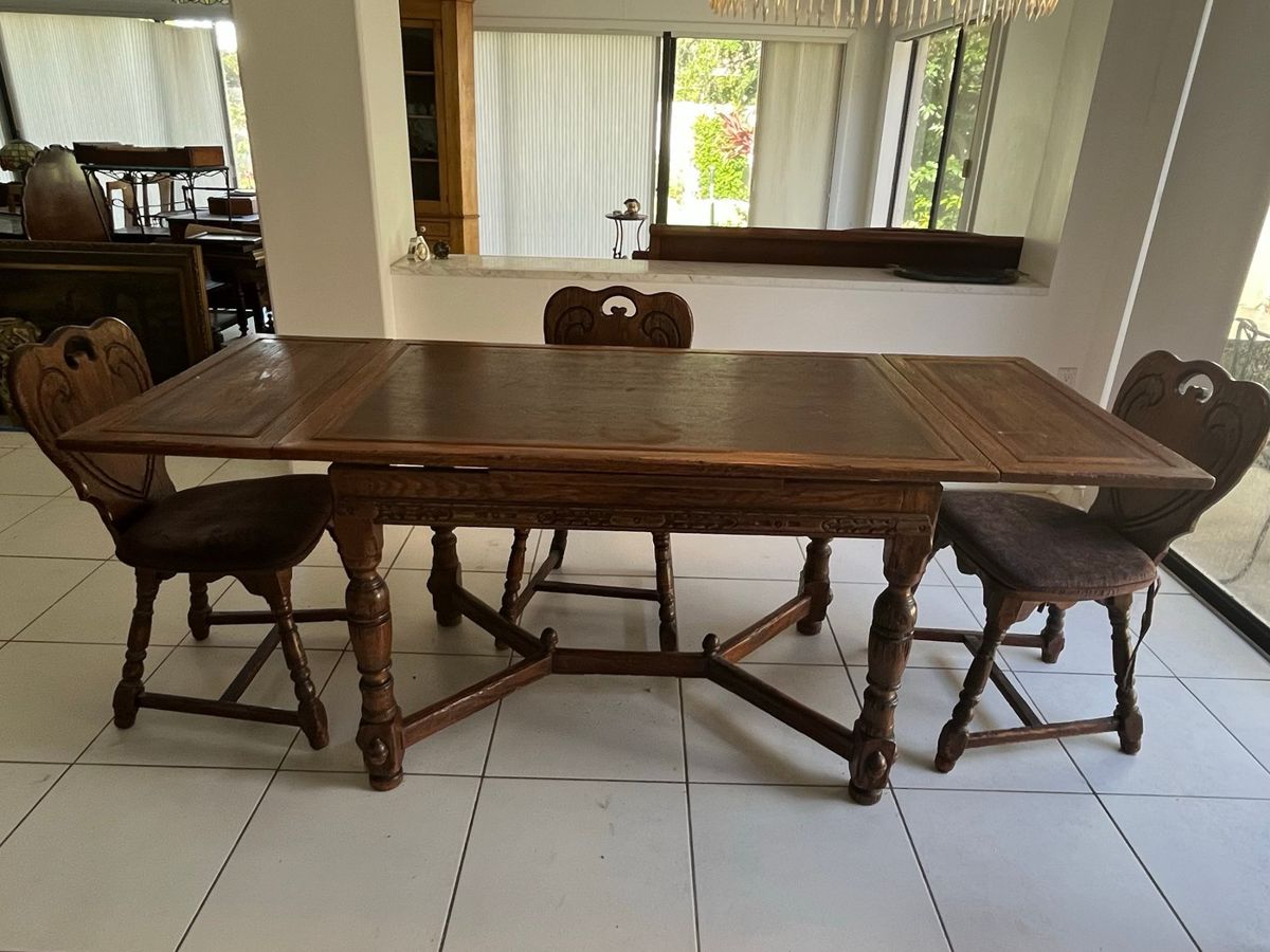 Amazing antiques and fabulous decor items at this exciting Blue Moon Estate Sale in Jupiter.