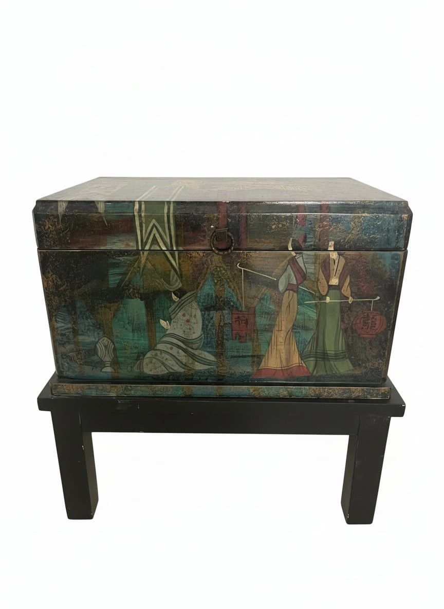 Amazing antiques and fabulous decor items at this exciting Blue Moon Estate Sale in Jupiter.