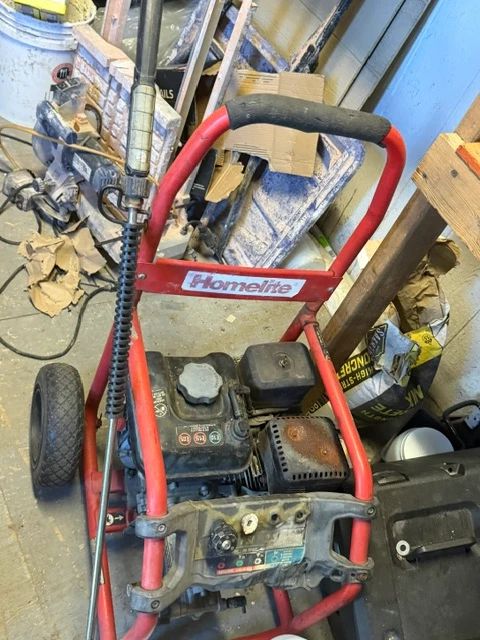 Another Awesome Sale By ACE Liquidators at estate sale in Saint Johns, FL