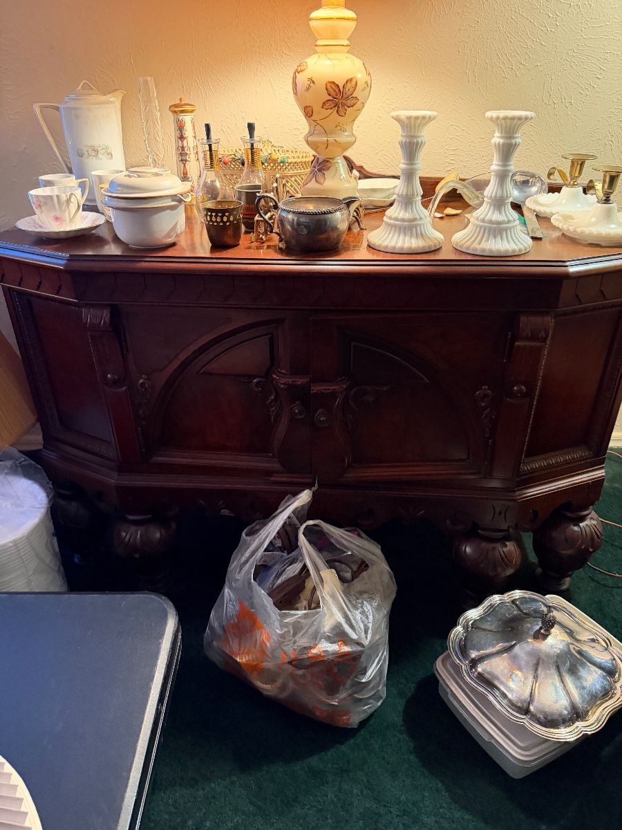 Welcome Home Estate Sale, Plano TX
