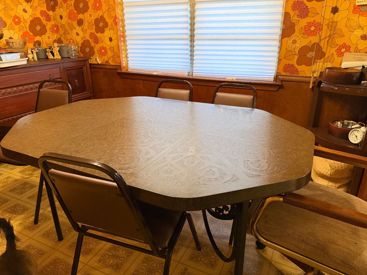 Welcome Home Estate Sale, Plano TX