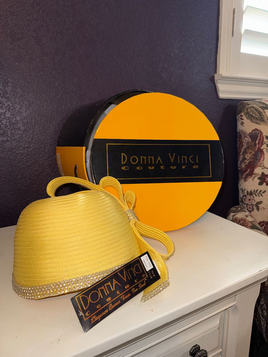 RARE FIND: PLANO TREASURE HUNT! Gottlieb Pinball, Designer Fashion, Jewelry, Vinyl Records, more!