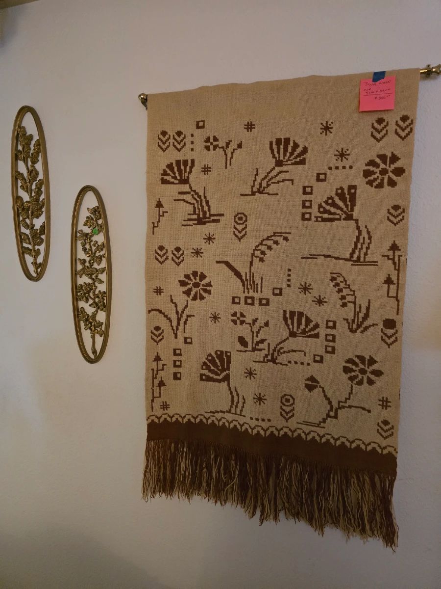 Eclectic Sale of Great Finds!