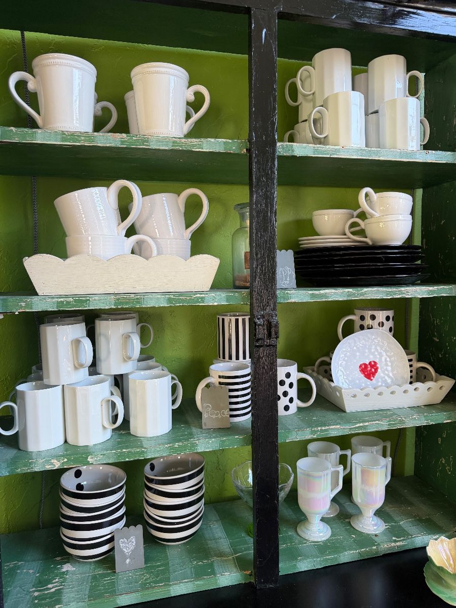 INTERIOR DESIGNER EULESS ESTATE SALE