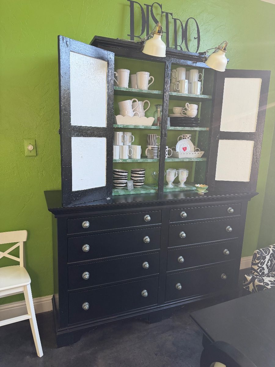 INTERIOR DESIGNER EULESS ESTATE SALE
