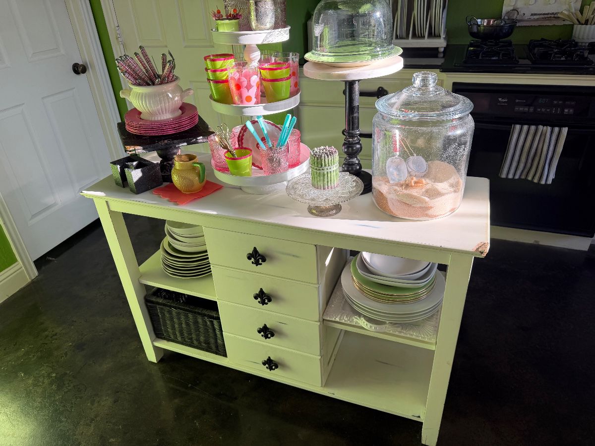 INTERIOR DESIGNER EULESS ESTATE SALE
