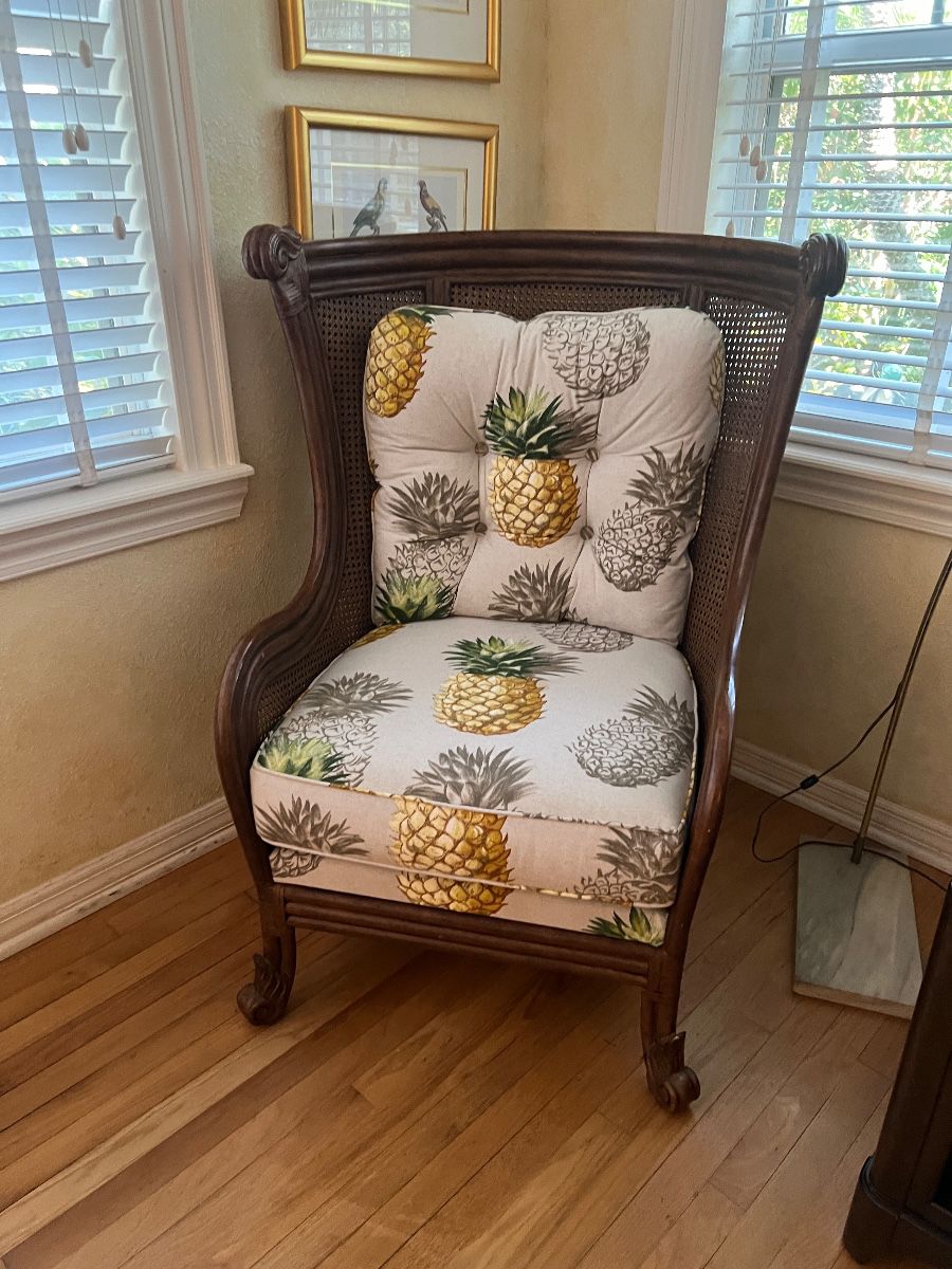 Wicker Rattan Cane Accent Chair with Pineapple Upholstery