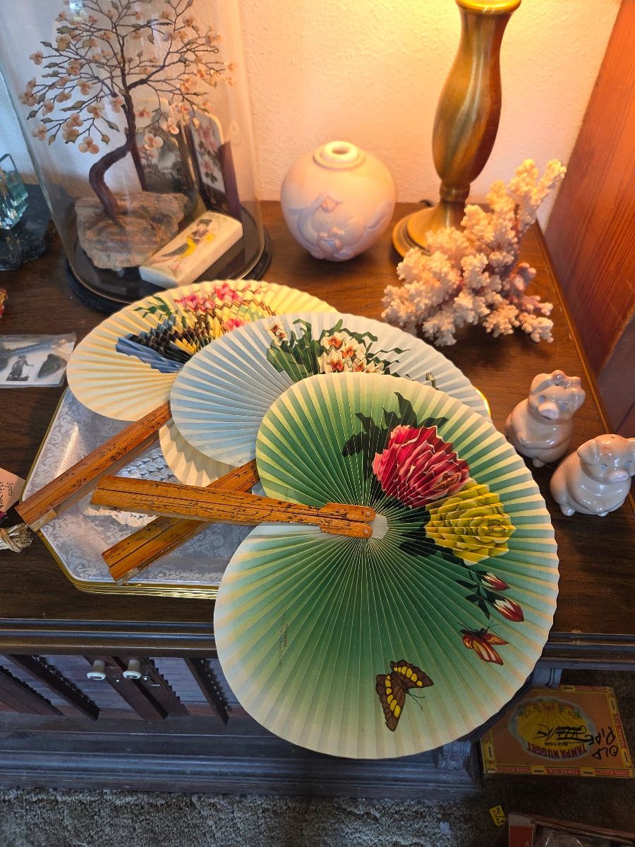 "A Southside State of Mind" Antiques & Collectibles