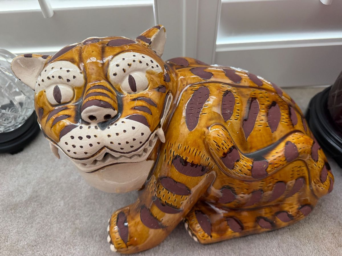 CARDON ESTATE SALES -Interesting Sale with Artifacts from Far & Traditional.