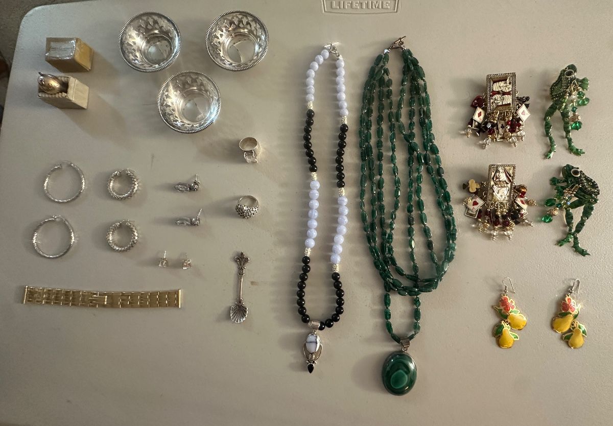 Mont Del Estate Sale!