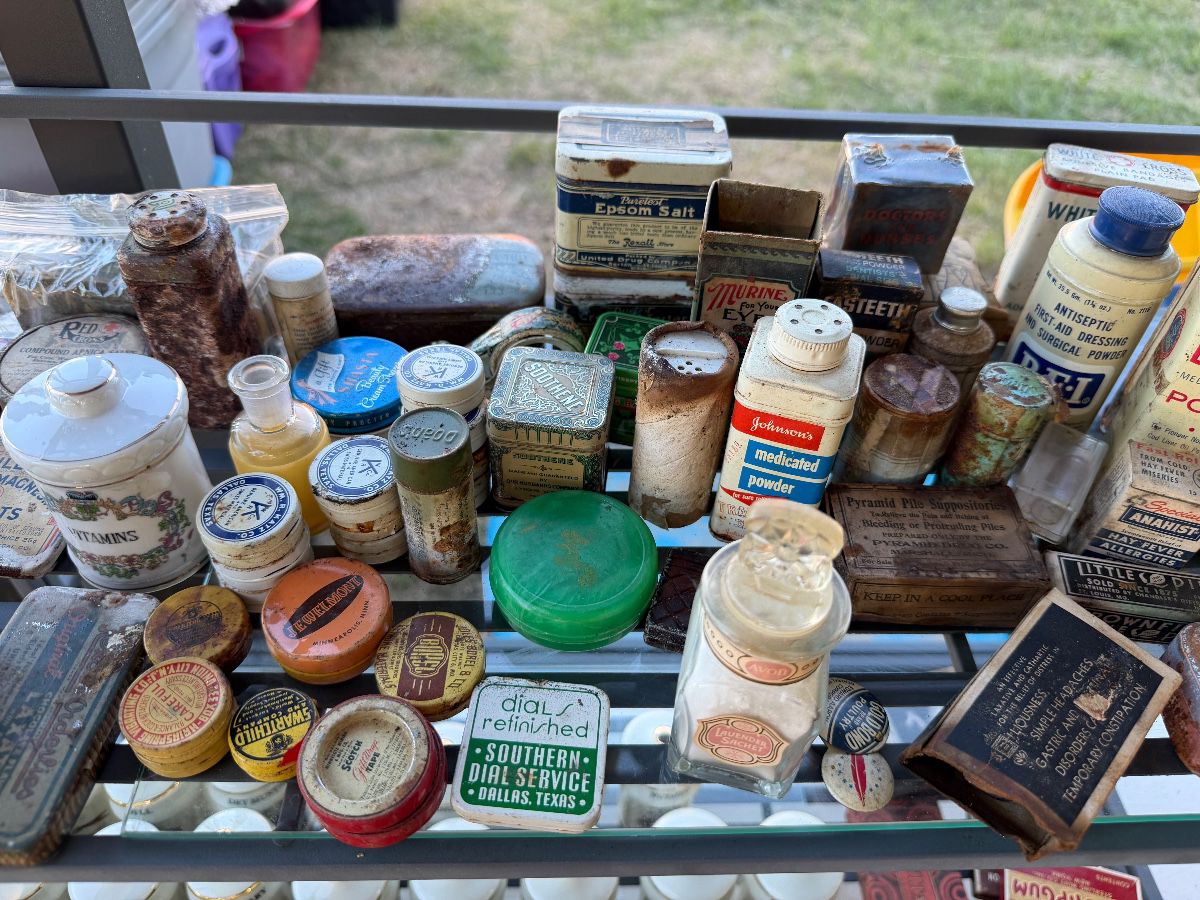 The one everyone is talking about #4 -MORE! at estate sale in Mineral Wells, TX