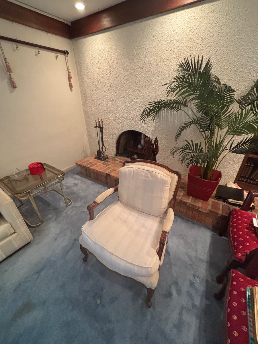 Estate Sale Lake Wood Estate St. Pete